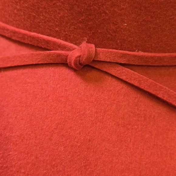 Giovannio Florence New York Burnt Orange Derby Hat - Picture 2 of 8